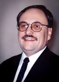 Earl Lee's Instagram, Twitter & Facebook