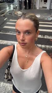 slick back when i mean bizness