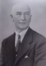 Thomas Pitt as Mayor of Duncan, circa 1921. - Pitt-Thomas-portrait