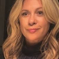 Sara Stamm's Instagram, Twitter & Facebook