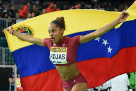 And she did, by taking the lead in the second round with 14.80m and sealed the gold with a season's best of 14.90 in. El Salto Colombo Venezolano Olimpicas