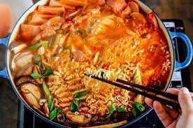 An autotroph is an organism that can make its own food for energy. 26 Delicious Korean Foods You Need In Your Life