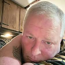 My ex said I was to fat for someone to love me🥺