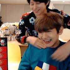 Heechul grabbed baekhyun and sat him down on his lap before speaking. What Am I Doing Here Whoa Since When Did Baekhyun And Heechul Always