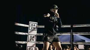 Saunders and his father are not happy with the selection of judges and they are threatening to withdraw due to the ring size being a standard 18 feet. Canelo Alvarez Vs Billy Joe Saunders Four Reasons Canelo Will Have His Work Cut Out For Him On Fight Night Dazn News Us