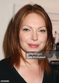 129 Flores Gil Mann Photos & High Res Pictures