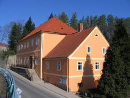 Teplice nad metují is a small town in the hradec králové region of the czech republic. Teplice Nad Metuji Fotogalerie