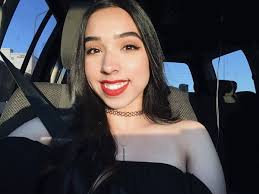 Jade Lucero (@jade_lovee410)