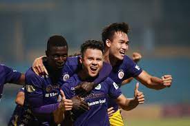 Nguyễn quang hải (born 12 april 1997) is a vietnamese professional footballer who plays as an attacking midfielder for hà nội and vietnam national football team. Quang Háº£i Ä'Æ°a Ha Ná»™i Fc Dáº«n Ä'áº§u Báº£ng Bao NgÆ°á»i Lao Ä'á»™ng
