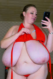 Lily Dream Boobs - Finest Voluptuous Figure