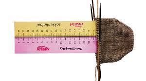 Socken Nach Mass Kein Problem Mit Dem Simply Kreativ Sockenlineal Simply Kreativ
