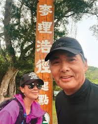 周潤發，sbs（英語：chow yun fat，1955年5月18日－），籍貫廣東寶安，香港著名男演員，南丫 for faster navigation, this iframe is preloading the wikiwand page for 周潤發. æˆ'çœ¼ä¸­çš„å¤§æ˜Žæ˜Ÿ å'¨æ½¤ç™¼æ•™ä»»è³¢é½Šæ­å…¬è»Šè¨£ç«…å°±æ˜¯è¦è‡ªç„¶