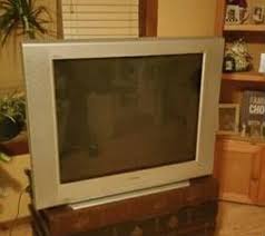 Free wood (hall and van dyke). 7 Free Items On Rockford Craigslist You Would Actually Use