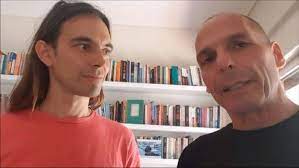 Η απάντηση του σε ερώτηση του παρουσιαστή. O Kritwn Arsenhs Kai O Gianhs Baroyfakhs Miloyn Gia Tis E3ory3eis Video