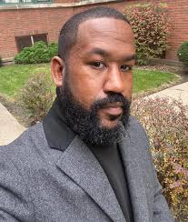 Im losing my mind with out someone actually being here im tired of being  lonely. Chicago 25 Chicago Singles