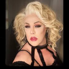 Elke Winter (@elkewintersuperstar) • Instagram photos and videos