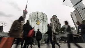 American journalists expelled by china are welcome to set up shop in taiwan, foreign minister joseph wu said saturday, as the democratic island burnishes beijing ordered the expulsion of 13 journalists from the new york times, washington post and wall street journal earlier this month as part of a. More U S Companies Pulling Back On China Expansion Amid Trade Uncertainty Marketwatch