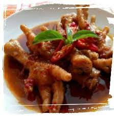 250 gr ceker ayam, 1/2 bawang bombay uk sedang, 2 siung bawang putih, secukupny saus cabe, secukupny saus tomat, secukupny saus tiram, secukupny kecap manis, secukupny cabe /sesuai selera, secukupny oregano, 1 bh tomat ukuran kecil, secukupnya bawang merah. Ceker Ayam Asam Manis Pedas Bumbu Sajiku