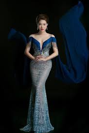 Sau khi hoàn thành sẽ được cấp giấy chứng nhận do trung tâm bồi dưỡng chính tri cấp huyện hoặc tương đương cấp. Phat Hoáº£ng Vá»›i Gia Tháº¿ Tinh Ä'á»‹ch Cá»§a Thu Quá»³nh Trong Vá» Nha Ä'i Con