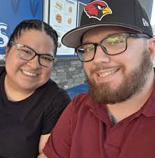 THAT MOMENT WHEN A NEW-SCHOOL RAPPER GOES OLD-SCHOOL HIP-HOP. Yeah, I might  look like a mumble rapper. I might have fae tattoos. I might have crazy  hair. BUT I STILL DO THIS