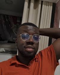 My very rare smile 🌑☺️ #theriicooking #theriicooking_beat  #theriicooking_records