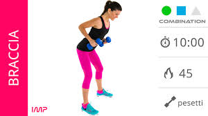 Esercizi A Casa Per Braccia Snelle E Toniche Con Pesetti Youtube