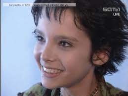 Lunes, 6 de febrero de 2012. Bill Kaulitz Gif Find On Gifer