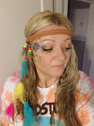 What is done in 70s hippie makeup. Hippie Makeup Halloween 17 Hippie Costume Halloween Hippie Halloween Hippie Costume