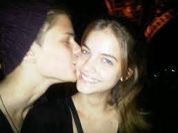 Just who is barbara palvin? Justin Bieber Dumped By Victoria Secret Model Barbara Palvin For Boyfriend Kristof Somfai Celeb Dirty Laundry