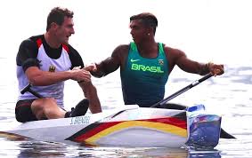 Google has many special features to help you find exactly what you're looking for. Rio 2016 Isaquias Queiroz E Prata Na Canoagem De Velocidade No Meio Do Esporte