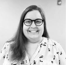 Empower Young Artists Through Arts Education