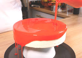 Le Glacage Miroir Colore Pour Entremets Pastry Freak Recette Glacage Miroir Recette Dessert Noel Alimentation