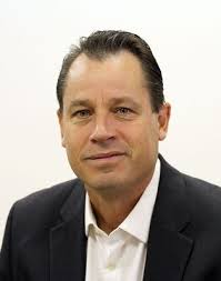 Michael Viner's Instagram, Twitter & Facebook