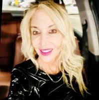 Janet Bass's Instagram, Twitter & Facebook