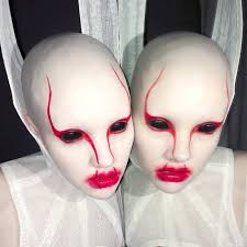 What S With All These Weird Beauty Trends Alien Makeup Monster Makeup Crazy Makeup