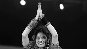 Heres How Much Lavani Dancer Gautami Patil Charges For Each Show | Movies  News - News18