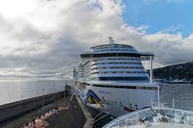 Aidaperla is a cruise ship of aida cruises, which was built by mitsubishi shipbuilding at their shipyard in nagasaki, japan. It Probleme Aida Sagt Silvester Kreuzfahrten Der Aidaperla Und Aidamar Ab