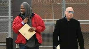 The gayle king interview with r. Is R Kelly Out Of Jail No But Sa Twitter User Causes A Global Ruckus The Citizen