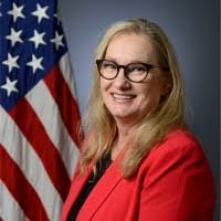 Alison Spratt's Instagram, Twitter & Facebook