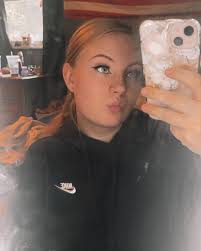 𝓛𝓪𝓾𝓻𝓮𝓷 𝓪𝓬𝓴𝓵𝓮𝔂 (@lauren._.michaela) • Instagram photos and videos