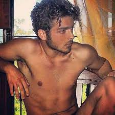 Grande amore (2015) and il volo: Gianluca Ginoble Of Il Volo The Night Is Young Celebrity Smokers New Girlfriend