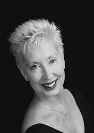 C E 3 L 0 E B Y R E A A T R I S N G O F E X A C R E T L I E 