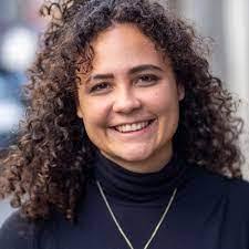 Nina Jeffries's Instagram, Twitter & Facebook