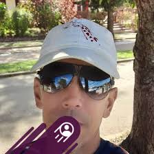 CHÁVEZ INSPIRACIÓN DEL PUEBLO El Comandante Hugo Chávez es inspiración,  coraje y dignidad para todo nuestro pueblo que lucha por la defensa de cada  logro alcanzado en Revolución. Como Chávez, defenderemos con