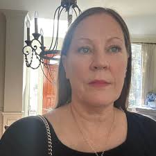 Is there anything I can plant outside or keep inside my home to deter mice  ? I need something near my vehicles and in my home.