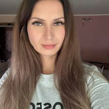 Proszę o polecenie kogoś kto wykonuje ścianki okolicznościowe.