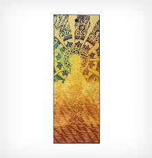 +7 variant (s) equa® yoga hand towel. Amazon Com Manduka Yogitoes 2 0 Yoga Mat Towel Chakra 68 Length Sports Outdoors