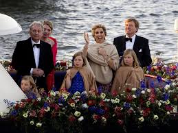 Born 27 april 1967) is the king of the netherlands, having acceded to the throne following his mother's abdication in 2013. Nach Der Zeremonie Kam Die Party