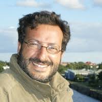 PDF) Conservazione e innovazione nelle varietà walser: i progetti DiWaC e  ArchiWals