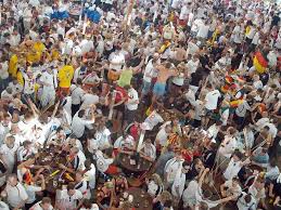 That part of palma de majorca characterised by party tourism, typically frequented by german tourists, stereotypically associated with unrefined behaviour and liberal consumption of alcohol. Dem Ballermann Droht Das Ende Travel Inside